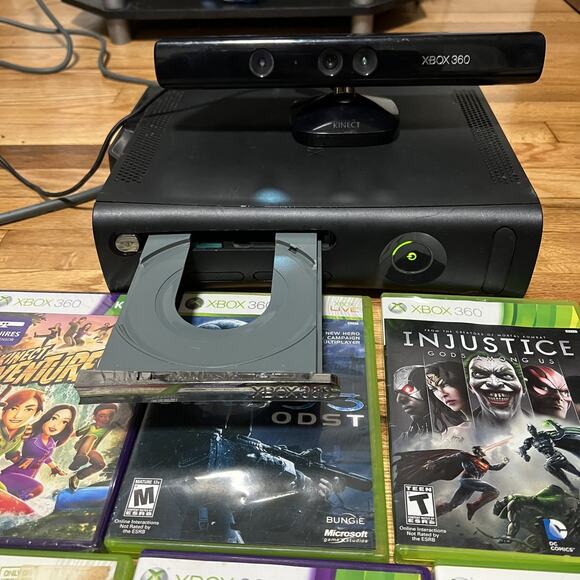 Xbox 360 Elite 120GB Console Bundle Lot With Controller, Games & Kinect Tested